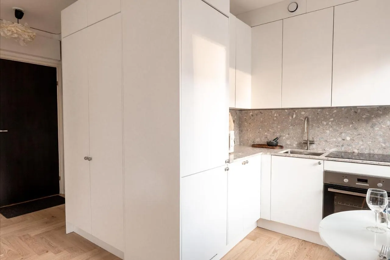 Apartment 2Ndhomes Cozy High-Quality Studio In Kluuvi With Balcony Helsinki